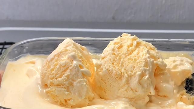 33度高温，在家自制奶油冰淇淋，丝滑细腻，入口即化，做法很简单