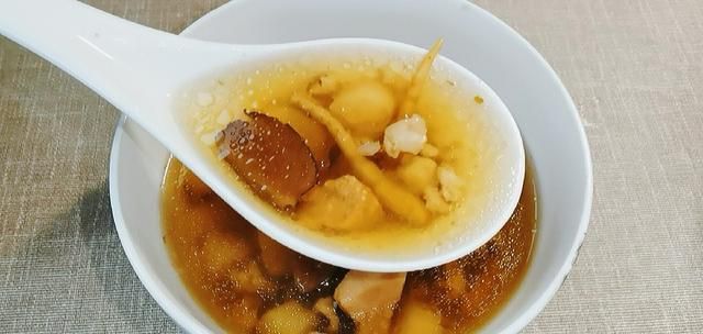 夏天多给孩子喝这道汤，孩子吃饭好，体质越来越好