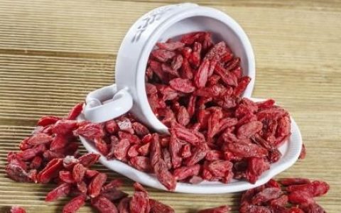 枸杞泡水喝可以减肥吗