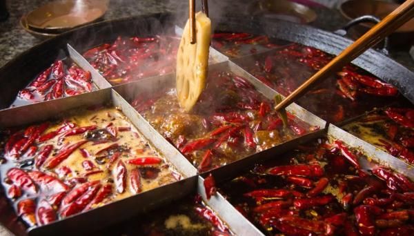 麻鸭、土鸡、黑山羊……说起广安的这几道“江湖菜”就直流口水