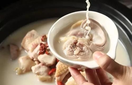注意！眼部细纹很容易出现，只需记住这7个秘诀，你远离眼部细纹