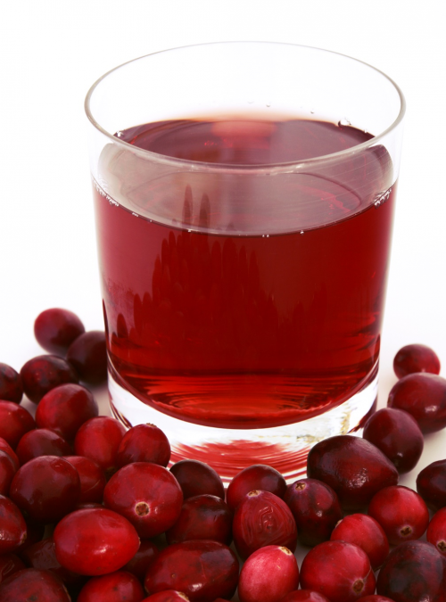 一项新研究显示：每天饮用蔓越莓汁可能有助于降低幽门螺旋杆菌感染率