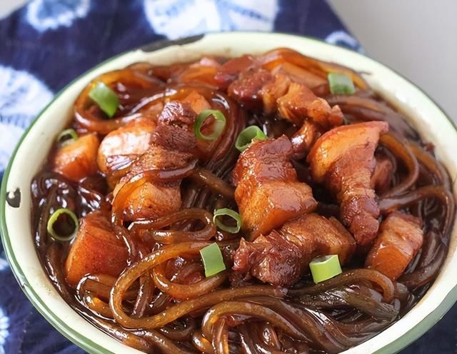 去东北必点的7道佳肴，是“东北菜之魂”，老板还以为你是东北人