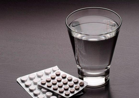 疯狂的肾宝片：成本不到2毛，一年卖出8亿片，他靠此成为亿万富豪