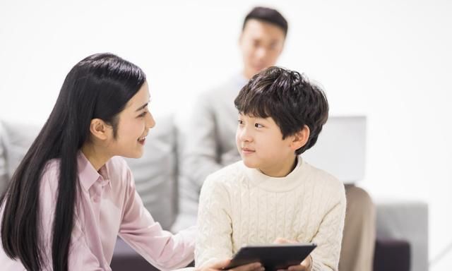 养育男孩，父母要从小给予四种养分，小孩未来更有远见，易成大器