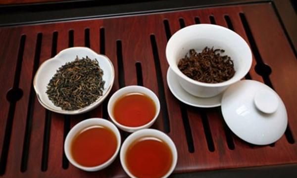 茶叶也分温性寒性，总结一张茶性鉴别表，对照看看您适合喝哪种茶