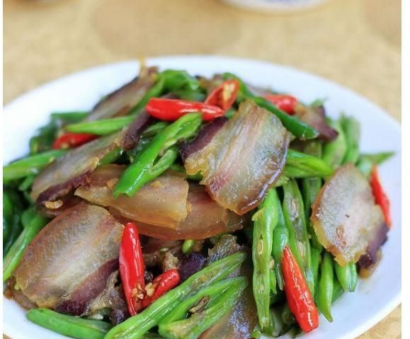 烟熏腊肉炒之前需要煮吗?怎么做最好吃呢图4