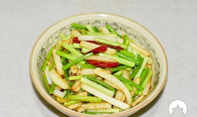 吃蒜苔有哪些好处图2