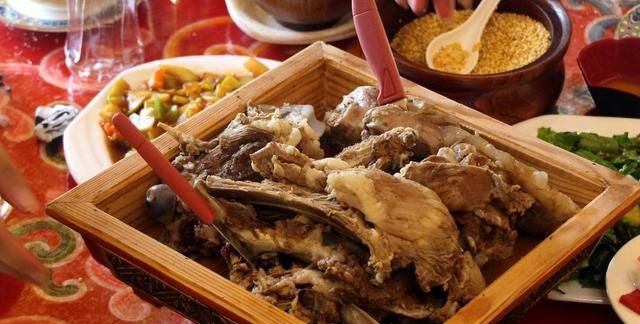 内蒙古十大特色美食，你吃过几种？