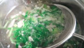 摊黄菜的做法,野黄菜的做法大全图5