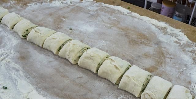 12种饼的做法，每一种都超好吃，学会后在家做，比买得更香更实惠