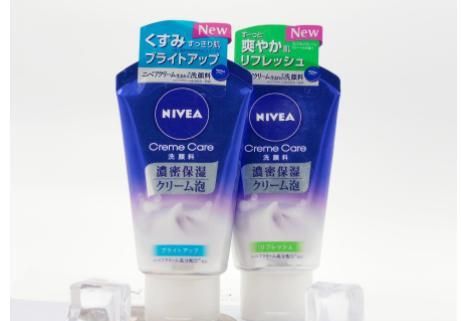 美白补水洗面奶推荐：这些洗面奶补水保湿控油，还能有效收缩毛孔