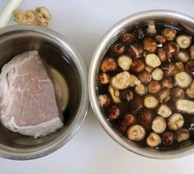 干香菇炖牛肉❤️肉质软烂❗️菌香十足！宴客菜年夜饭