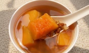 怎样煲出营养美味的绿豆南瓜汤呢图6