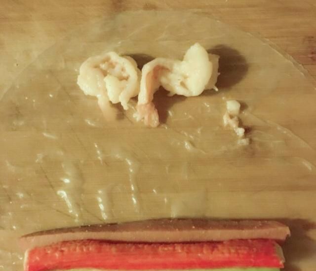 这个春卷不用煎、不用炸，蔬菜虾仁卷一卷，营养健康太好吃了