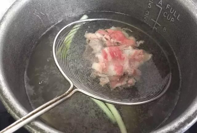 3分钟学会做照烧牛肉饭，做出来的味道和吉野家的一模一样！