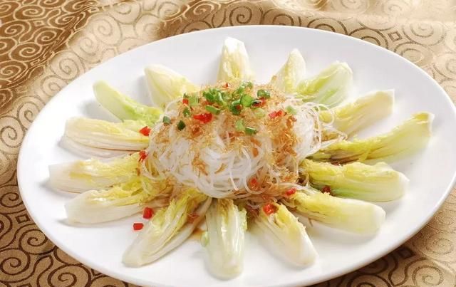 蒜香味是怎么调出来的,蒜水怎么调更能突出蒜香味图1