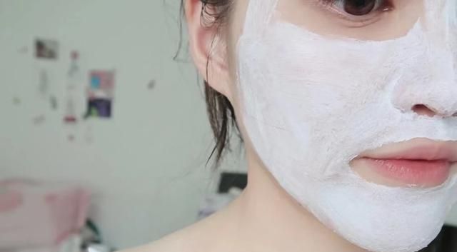 4款热门“清洁泥膜”测评：清洁力和使用肤感对比，谁更胜一筹？