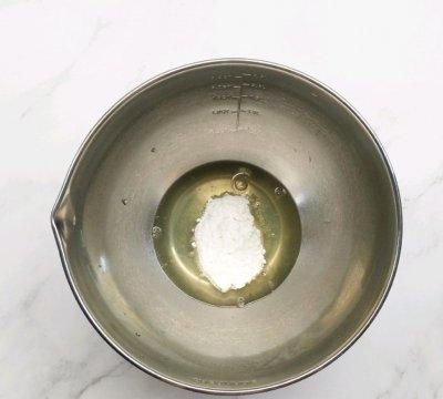 常吃芝麻薄脆饼的人普遍比同龄人身体好