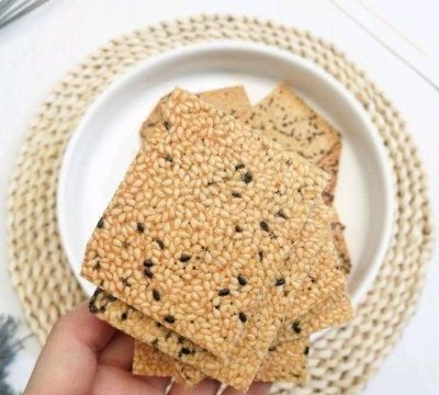常吃芝麻薄脆饼的人普遍比同龄人身体好
