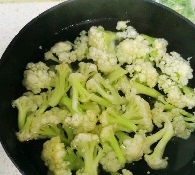 番茄炒花菜你这么做，比买的还好吃