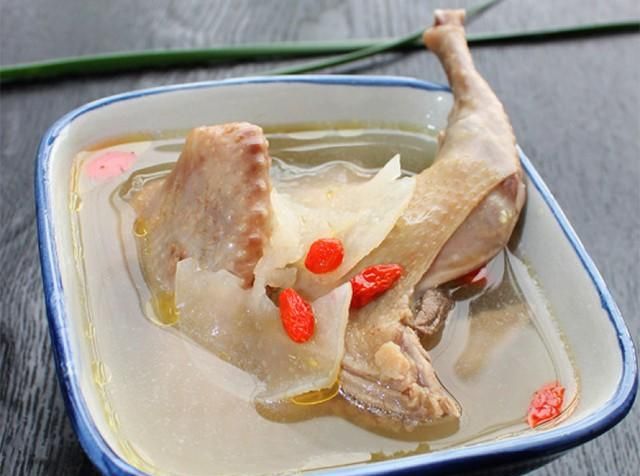 大补鸽子汤的19种做法，营养丰富，味道鲜美