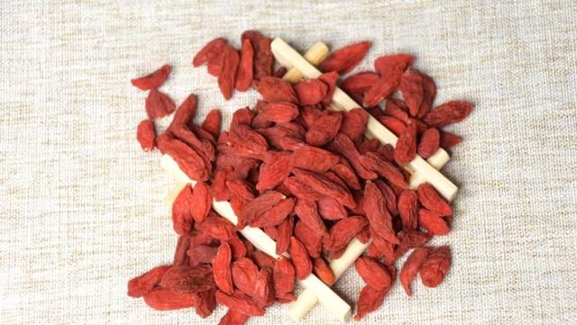 枸杞真的能补肾吗？枸杞的5大好处，第一个你就会喜欢的