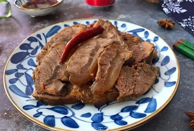 牛肉哪里的做法最好吃(凉拌牛肉片最好吃的做法)图4