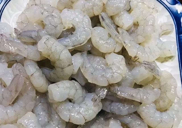 三鲜馅饺子，原来是这三样！太多人都搞错了，这才是正确做法，香