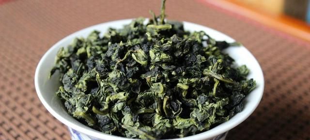 顶级乌龙茶-铁观音的正确喝法