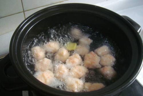 虾肉丸子怎么做好吃,虾肉丸子怎么做好吃又简单图15