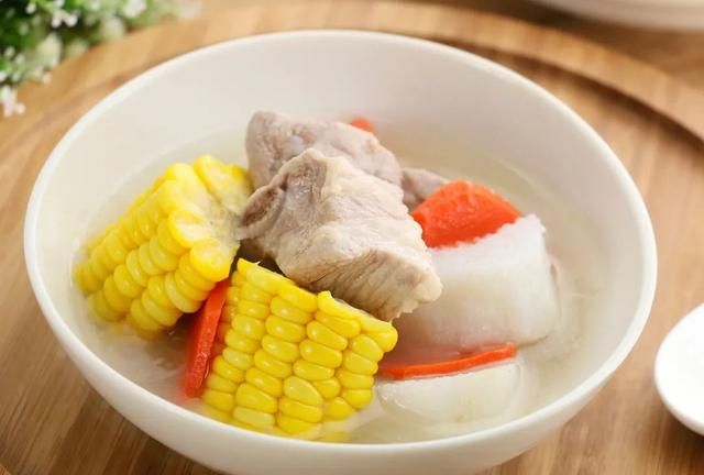 喝汤能补钙？汤和肉哪个更有营养？看完这些，你就懂了