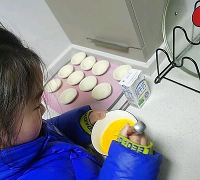 在家也可以做的简易蛋挞这样做，手残党也能当大厨