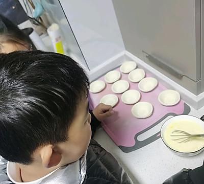 在家也可以做的简易蛋挞这样做，手残党也能当大厨