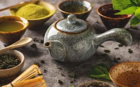 竹叶青茶多少钱一斤(一般竹叶青茶多少钱一斤)