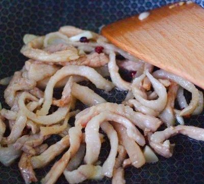 #童年不同样，美食有花样#芸豆丝炒肉丝便当
