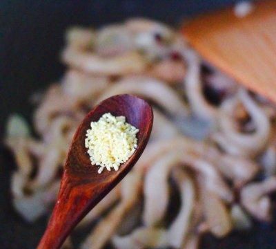 #童年不同样，美食有花样#芸豆丝炒肉丝便当