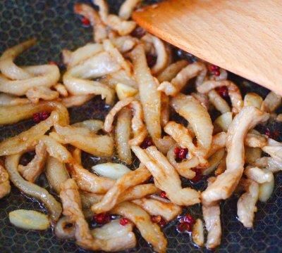#童年不同样，美食有花样#芸豆丝炒肉丝便当