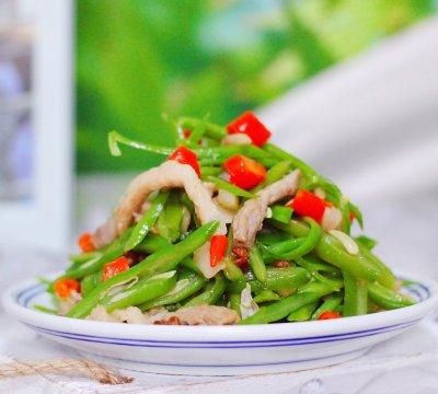 #童年不同样，美食有花样#芸豆丝炒肉丝便当