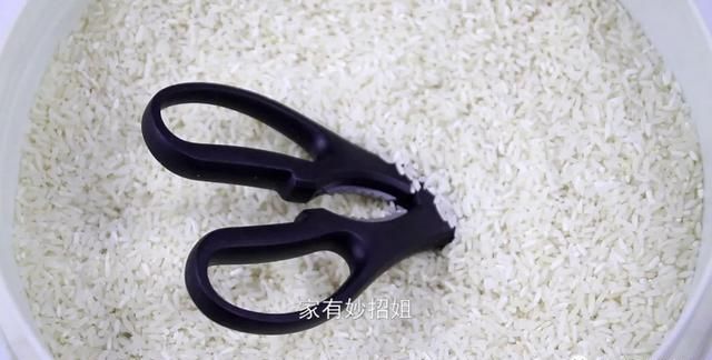 大米不仅仅能填饱肚子，它还有5个妙用，真长见识了