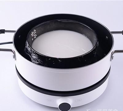 水晶班兰月饼的做法
