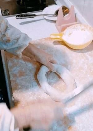 教你自制青岛大包，手法简单易学！让大包子给您带来冬日的温暖