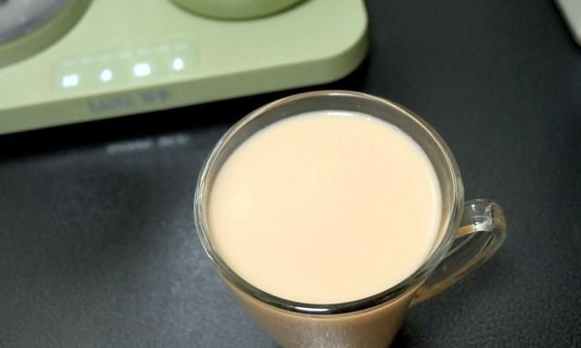家有养生壶别闲置，用它煮奶茶，方便又省事，想喝随时来一杯