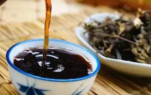 每天三颗枣，百岁不显老
