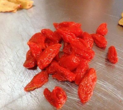 超级爽口下饭的桃胶红枣牛奶羹，上桌秒光