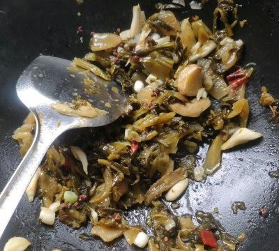 冬天喝#巨下饭的家常菜#酸菜鱼，鲜美又抗寒