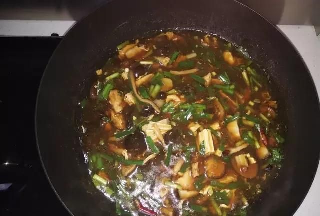 捞面条要搭配什么菜好吃呢?怎么做呢图12