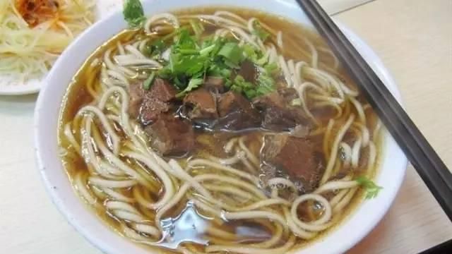 加州牛肉面能够开遍中国，是因为四川牛肉面传到了台湾