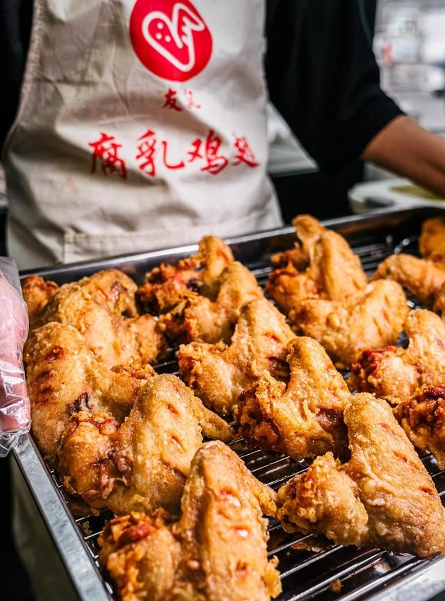 新网红「腐乳鸡翅」，又是潮汕人带火的