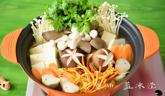 冬季菌类超养人，一招让孩子轻松吃出抵抗力